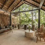 Monet - Free Pass & Bikes & Private Pool & 24hrs Security