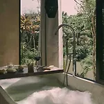 Villa Kuotoch Jungle Retreat-chef & Yacht