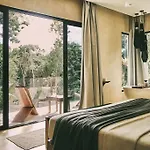 Villa Kuotoch Jungle Retreat-chef & Yacht