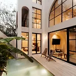 Torana Condo As Seen On Hgtv Tropic Like It S Hot New Hit Show