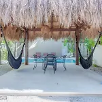 Villa Moderna Yaxiik 19