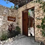 Tzunum Jade * Tulum