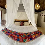 Tzunum Jade Lodge
