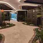 A Pasos De La Playa, Con Terraza Y Jacuzzi *