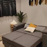 Apartamento A Pasos De La Playa, Con Terraza Y Jacuzzi