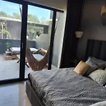 A Pasos De La Playa, Con Terraza Y Jacuzzi * Tulum