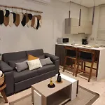 Apartamento A Pasos De La Playa, Con Terraza Y Jacuzzi *