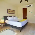 3br Penthouse With Private Rooftop And Jacuzzi And Club Access