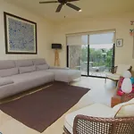 3br Penthouse With Private Rooftop And Jacuzzi And Club Access