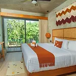 Sunny, Spacious&amazing Amenities *