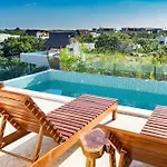 Mandala Private Plunge Pool 1Bdr Commercial Zone