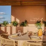 Heavenly 3br Ph W Private Pool, Gym, Yoga Class