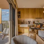 Heavenly 3br Ph W Private Pool, Gym, Yoga Class
