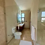 Villa Casa Laak, Luxury Villa, 5 Bedroom 7 Bt, Heated Pool