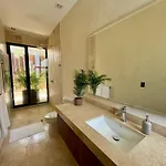 Villa Casa Laak, Luxury Villa, 5 Bedroom 7 Bt, Heated Pool Tulum