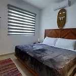 Tao - Fantastic In Jungle's Heart - Amenities By Yeah Apartamento