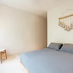 Casa Areca, Awarded Architectural Located In A Secured Gated Community, With Concierge Services *