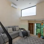 Sapphire - 2 Floors With Private Roof And Pool & Club Access