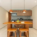 Cozy With A King Size Bed Apartamento Tulum