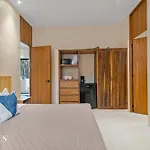 3 Rec. C/Piscina Privada | Espacioso | Gym