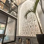 Luxury Villa, Beach Club - Jungle View - Sahara Jade