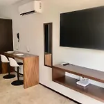 218 Stylish Delux Fast Wifi