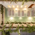 Deluxe 2-Story Penthouse Pool & Bbq Rooftop