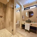 Aparthotel Loch By Bunik