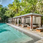 Art Design Loft With Pool, Big Gym, Spa, Hot Tub *