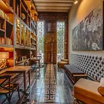 Art Design Loft With Pool, Big Gym, Spa, Hot Tub Apartamento