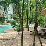 Jungle 10 Mins To Beaches Y Trendy Hotspots Apartamento