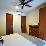 Luxury Poolside Gem With Pool, Jacuzzi & Gym Tulum