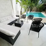 Luxury House Tomanoa - 10pers - 4rooms - Pool - Hotjacuzzi - Speed Wifi -waterfall Villa