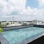 Beautiful Downtown Apartamento Tulum