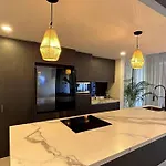 Duplex De Luxe En *