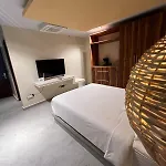 Mini suite con alberca y aire acondicionado en zona tranquila de Tulum