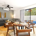 Private Pool1 Full Br 2sofabedsamenities