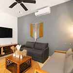 Private Pool1 Full Br 2sofabedsamenities Apartamento