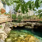 Adora H30 - Luxe W/ Outdoor Tub & Private Cenote * Tulum