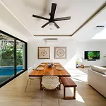 Gorgeous Villa With Amazing Pool