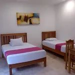 Riviera 5 *