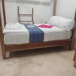 Riviera 5 *