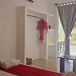 Kin Jungle Deluxe