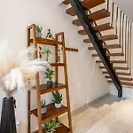 Luxurious At Mistiq Temple Ii Loft And Penthouse Apartamento