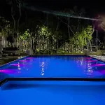 Casa Baaxal Aparthotel *
