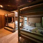 Hostal Selva *
