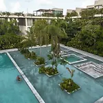 Mistiq Luxury Getaway