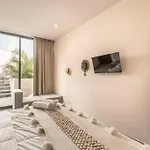Mistiq Luxury Getaway Tulum