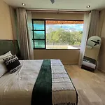 Apartamento Charming Boutique Jungle Views Private Pool *