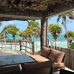 Amana , Front * Tulum
